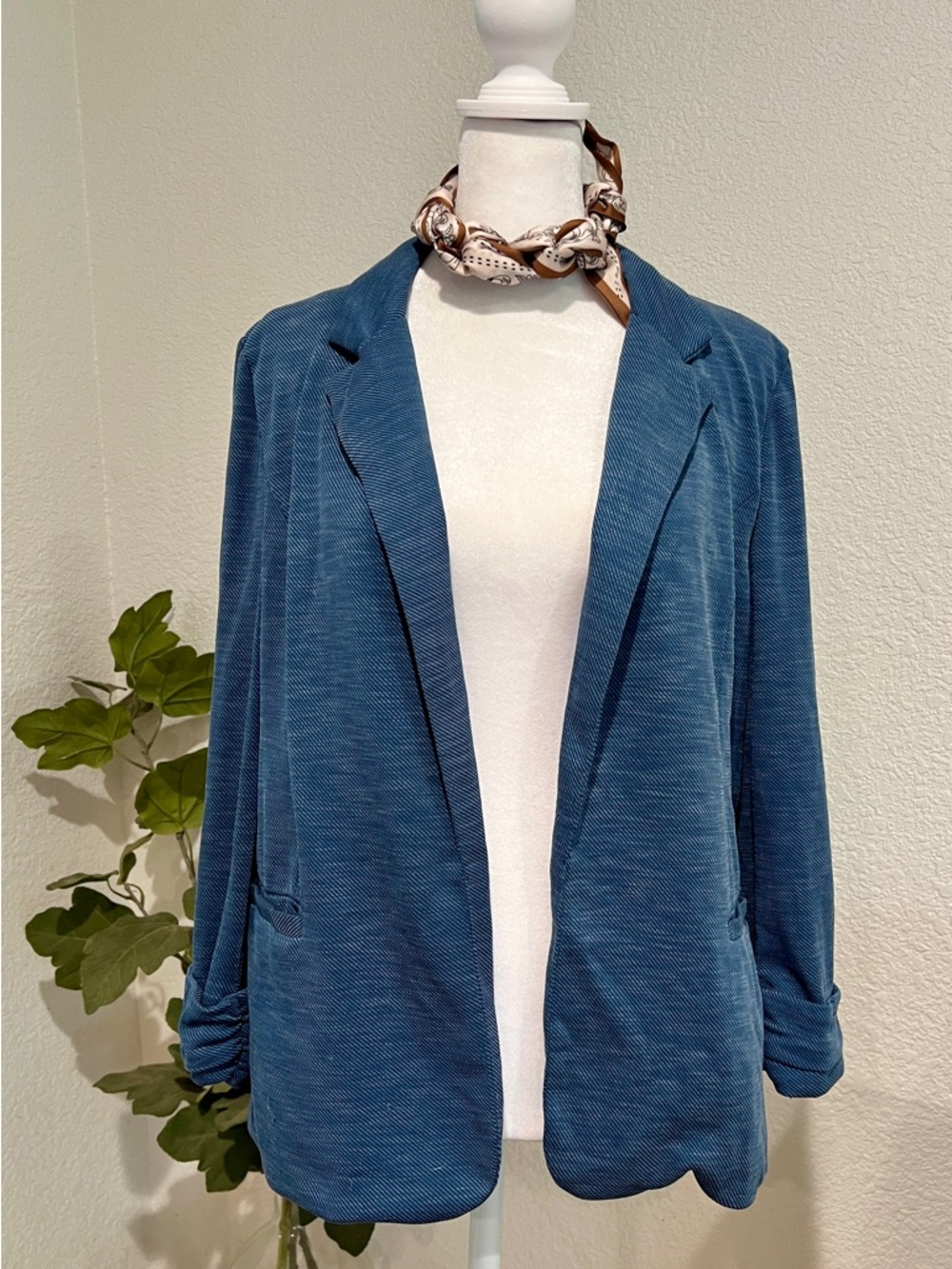 Skies Are Blue Textured Knit Ruched Sleeve Blazer in Dusty Blue - Size M